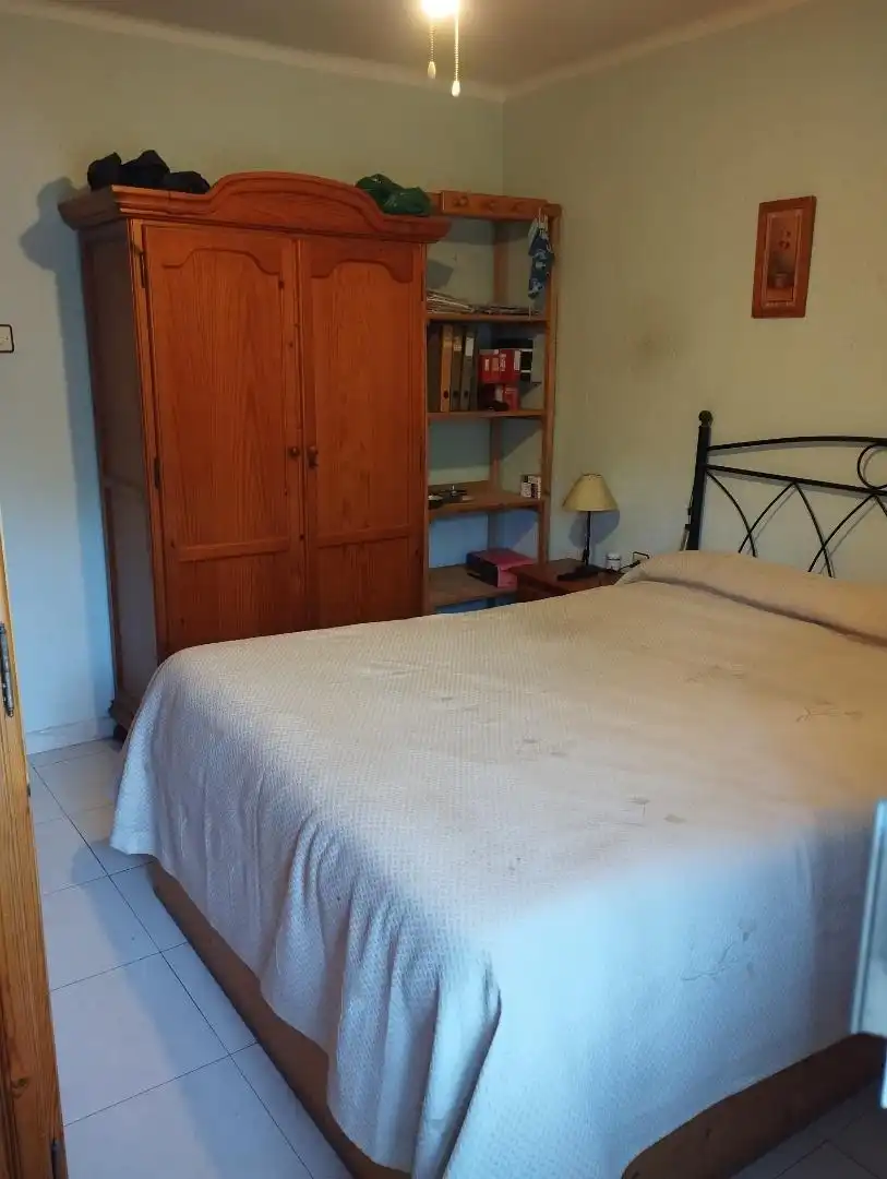 Piso en venta en Avenida del Mediterráneo, 243, San Luis Habitación de Piso en venta en Almería con Aire acondicionado, Calefacción y Amueblado