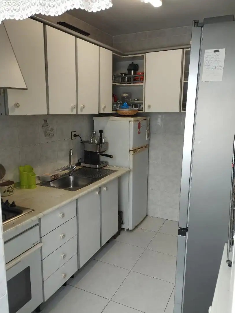 Piso en venta en Avenida del Mediterráneo, 243, San Luis Cocina de Piso en venta en Almería con Aire acondicionado, Calefacción y Amueblado