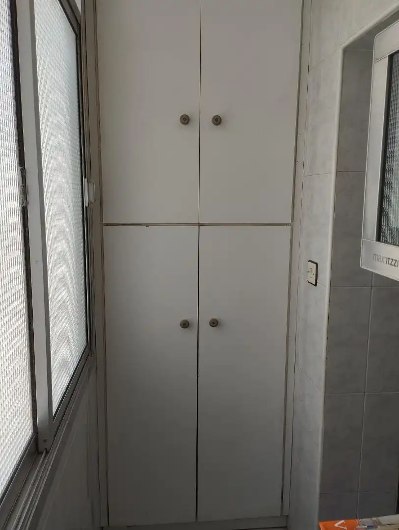 Piso en venta en Avenida del Mediterráneo, 243, San Luis Habitación de Piso en venta en Almería con Aire acondicionado, Calefacción y Amueblado