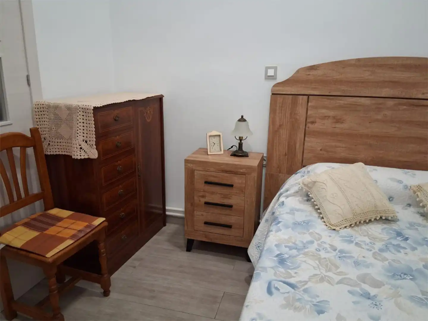 Schlafzimmer von Wohnung zum Verkauf in Moraleja mit Klimaanlage und Heizung