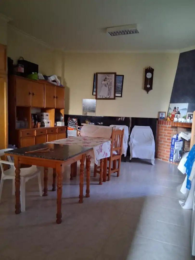 Esszimmer von Garage zum Verkauf in Moraleja