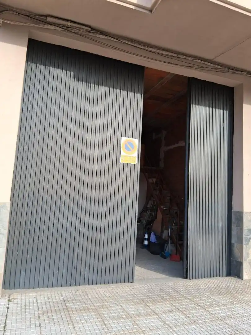 Parkplatz von Garage zum Verkauf in Moraleja