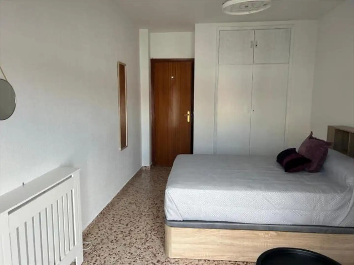 Piso de alquiler en Centro Habitación de Piso de alquiler en Mérida con Calefacción, Terraza y Amueblado
