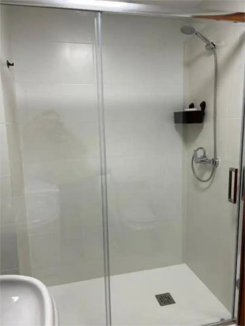 Piso de alquiler en Centro Baño de Piso de alquiler en Mérida con Calefacción, Terraza y Amueblado