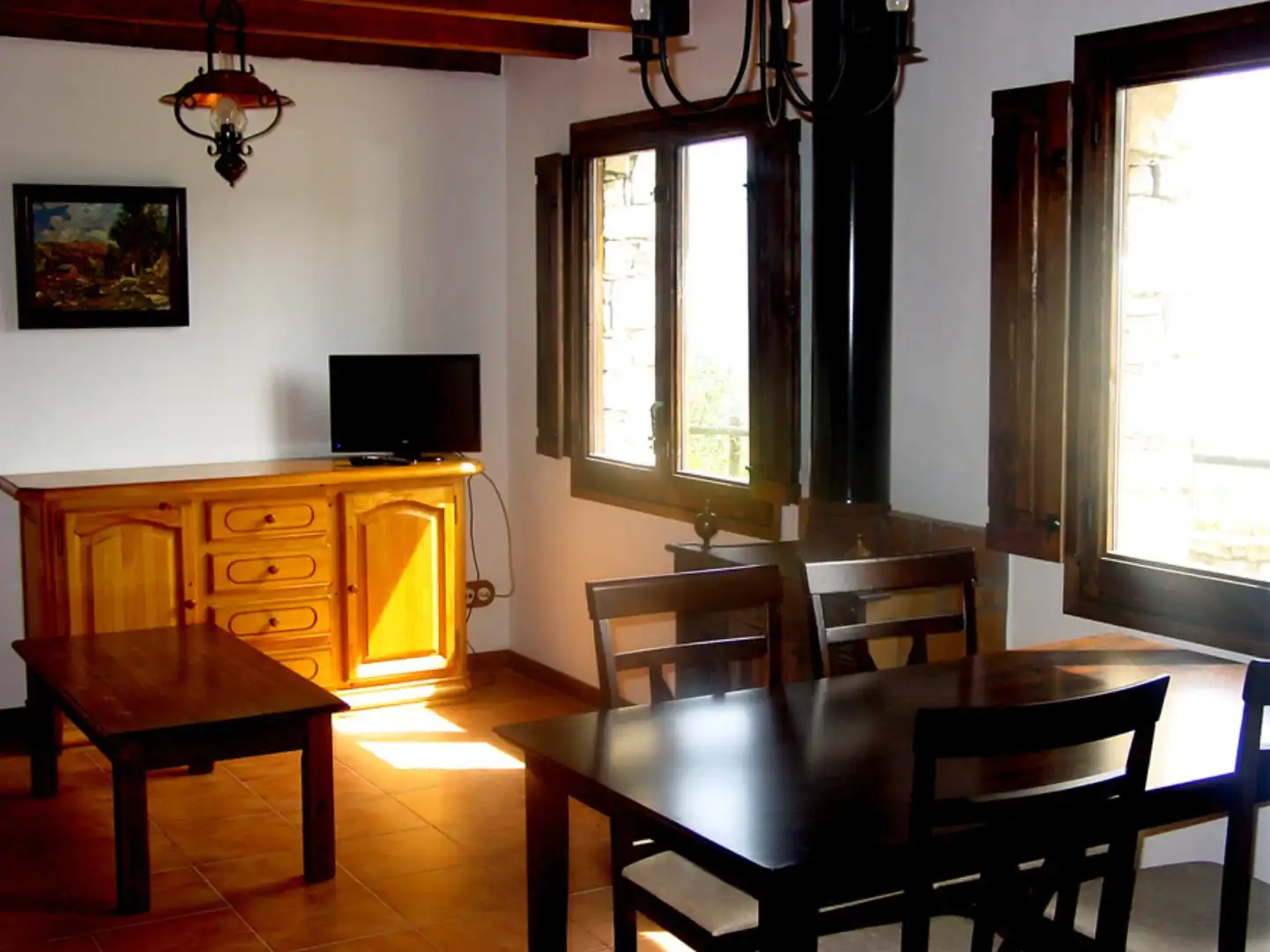 Comedor de Apartamento de alquiler en Camprodon con Calefacción, Jardín privado y Amueblado