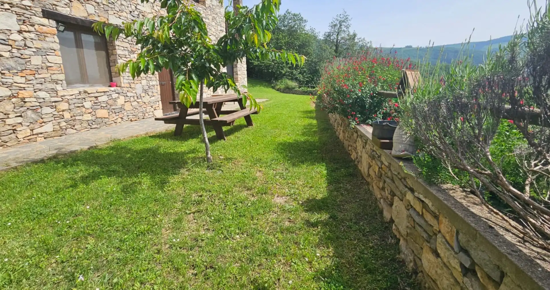 Terraza de Apartamento de alquiler en Camprodon con Calefacción, Jardín privado y Amueblado