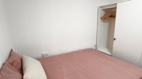 Foto 4 de Habitació a Passeig de la Peira, 43, El Turó de la Peira, Barcelona Capital