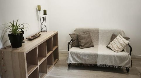 Foto 3 de Habitació a Passeig de la Peira, 43, El Turó de la Peira, Barcelona Capital