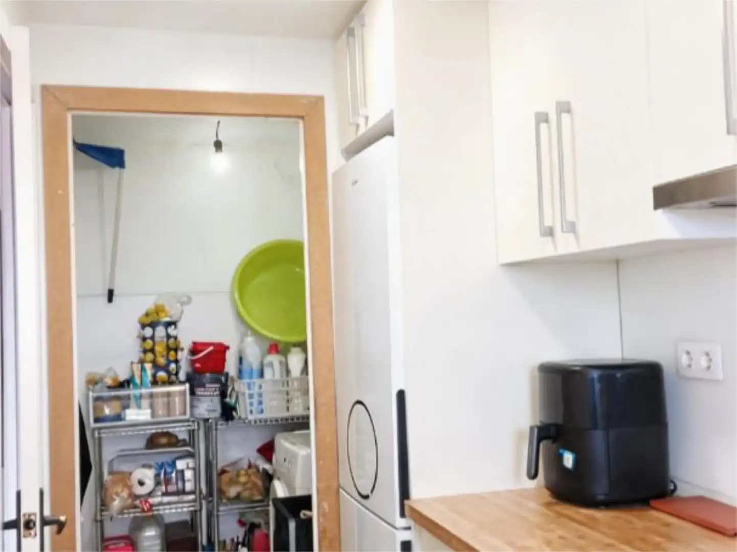 Küche von Wohnung zum Verkauf in Terrassa mit Klimaanlage, Heizung und Terrasse