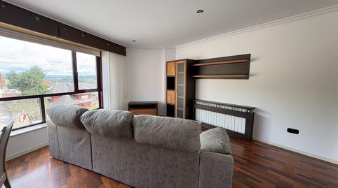 Foto 3 de Piso de alquiler en Dp-1704, 18, Cambre , A Coruña