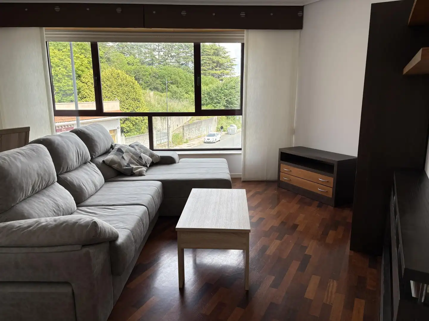 Sala de estar de Piso de alquiler en Cambre  con Calefacción, Parquet y Trastero
