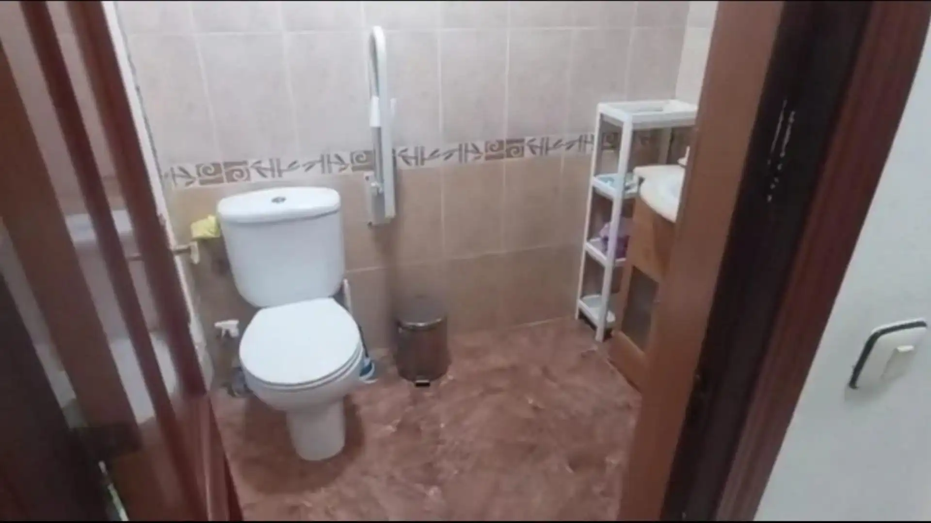 Bathroom of Flat for sale in Málaga  with Terrace and Furnished