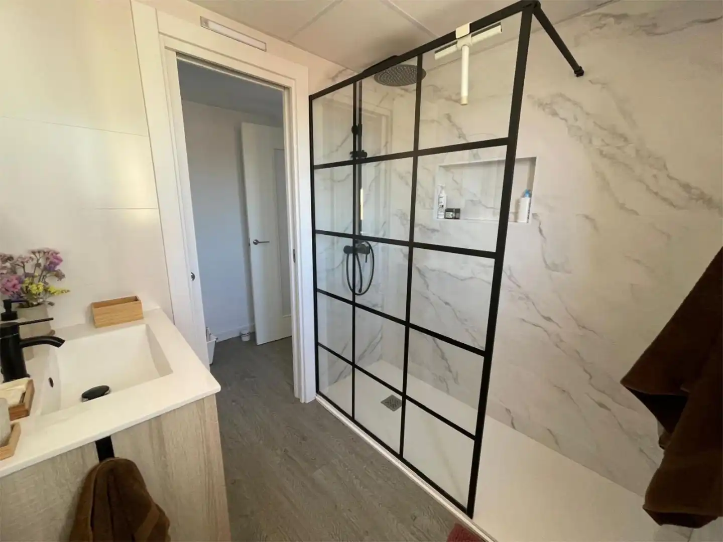Baño de Piso en venta en Málaga con Parquet y Amueblado