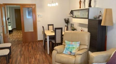 Piso en venta en Calle San Ignacio de Loyola, 25, Plaza de Toros - Avenida Chapí - Trinquete, Elda - imagen 3 Foto 3 de Piso en venta en Calle San Ignacio de Loyola, 25, Plaza de Toros - Avenida Chapí - Trinquete, Elda