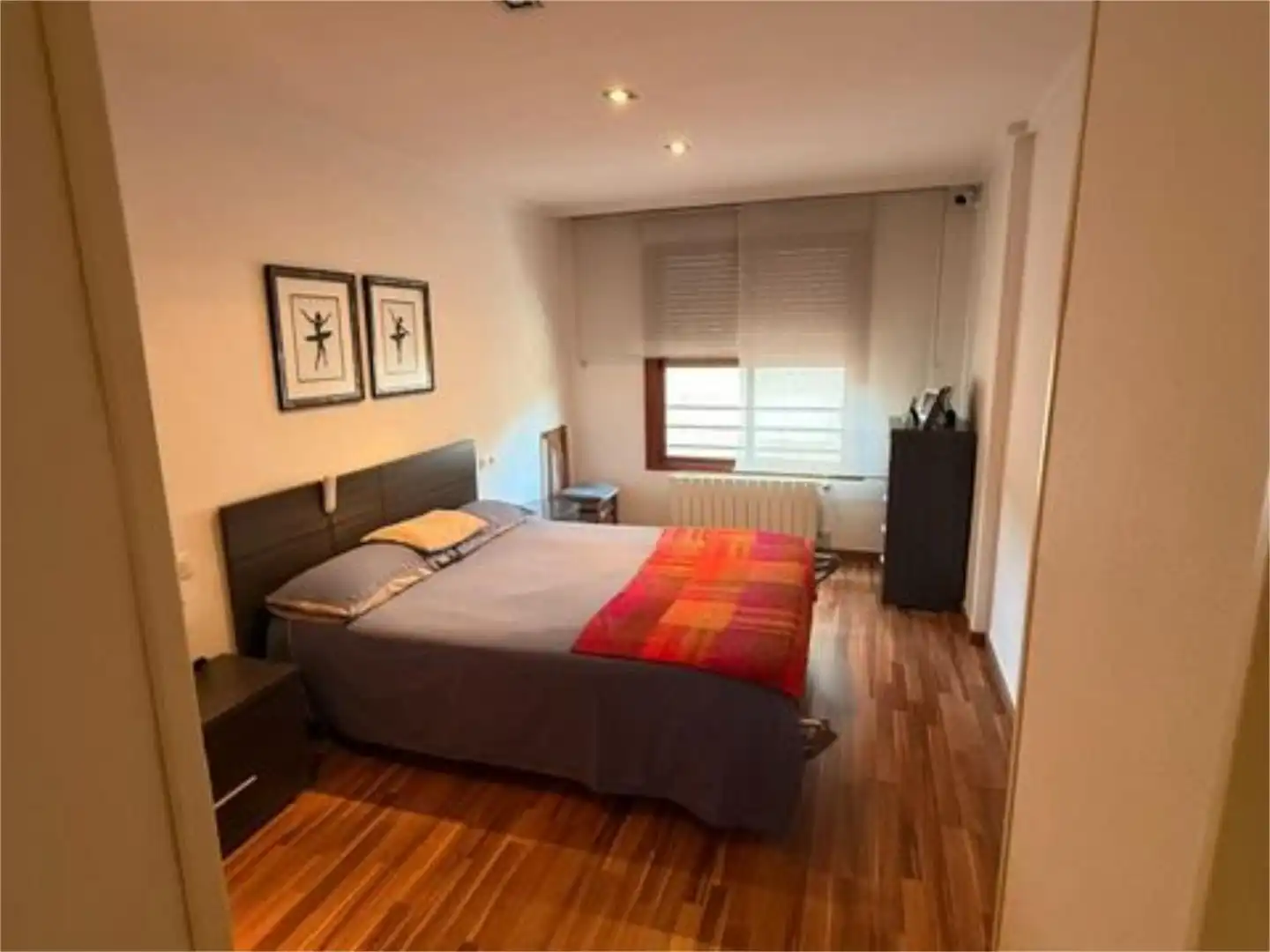 Piso en venta en Calle San Ignacio de Loyola, 25, Plaza de Toros - Avenida Chapí - Trinquete Habitación de Piso en venta en Elda con Aire acondicionado