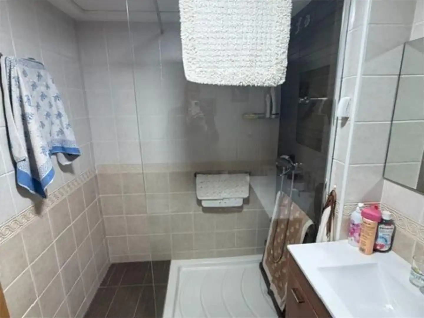 Piso en venta en Calle San Ignacio de Loyola, 25, Plaza de Toros - Avenida Chapí - Trinquete Baño de Piso en venta en Elda con Aire acondicionado