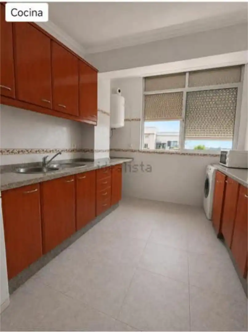 Kitchen of Flat for sale in Sevilla  with Heating, Terrace and Furnished