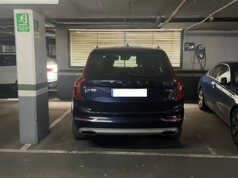 Parkplatz von Dachboden zum Verkauf in  Madrid Capital mit Klimaanlage, Terrasse und Schwimmbad
