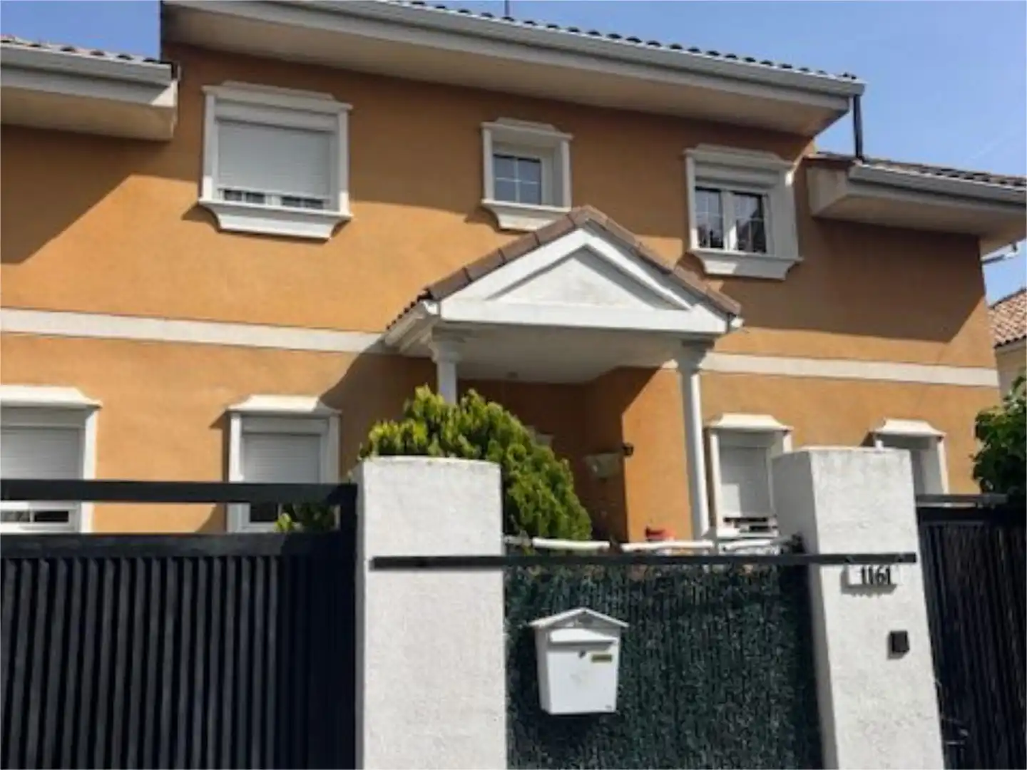 Vista exterior de Casa o chalet en venta en El Casar