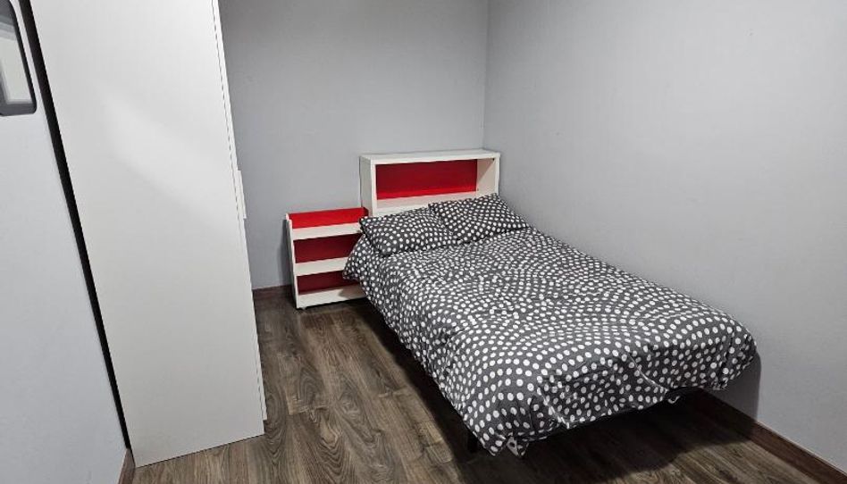 Habitación en Calle García Lesmes, 3, Caño Argales, Valladolid Capital - imagen 1 Foto 1 de Habitación en Calle García Lesmes, 3, Caño Argales, Valladolid Capital