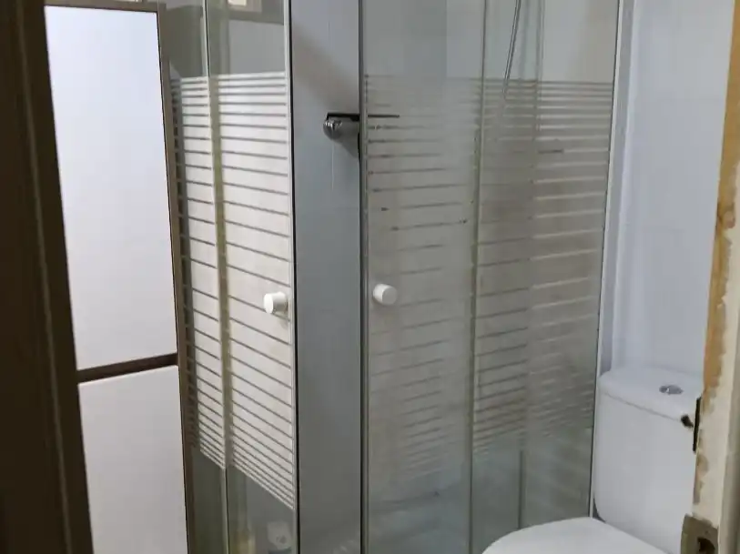 Bany de Pis en venda en Vilanova i la Geltrú amb Aire condicionat i Terrassa