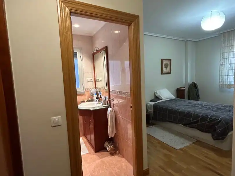 Einfamilien-Reihenhaus zum Verkauf in Avenida de Burgos, 132, El Arco