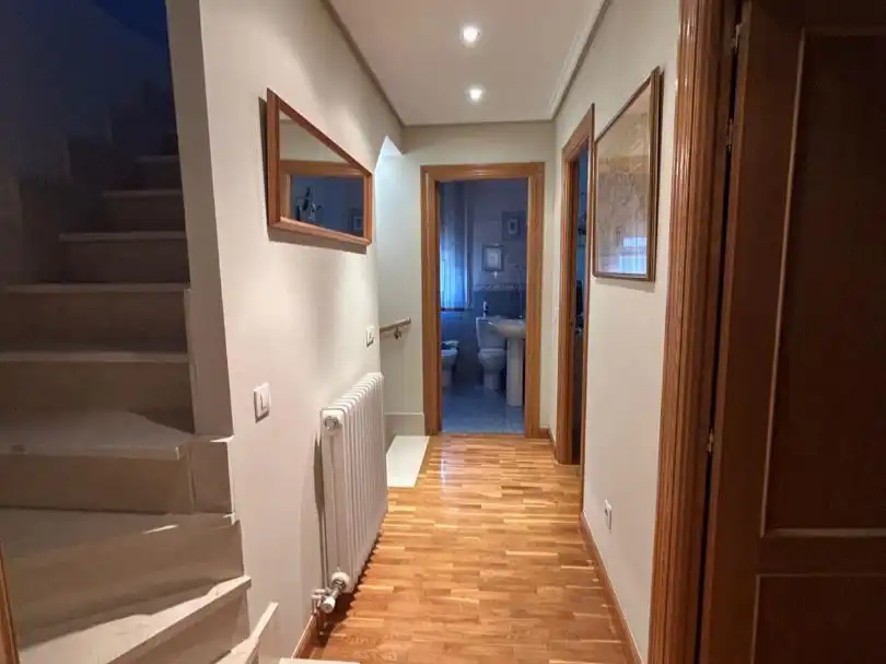 Einfamilien-Reihenhaus zum Verkauf in Avenida de Burgos, 132, El Arco