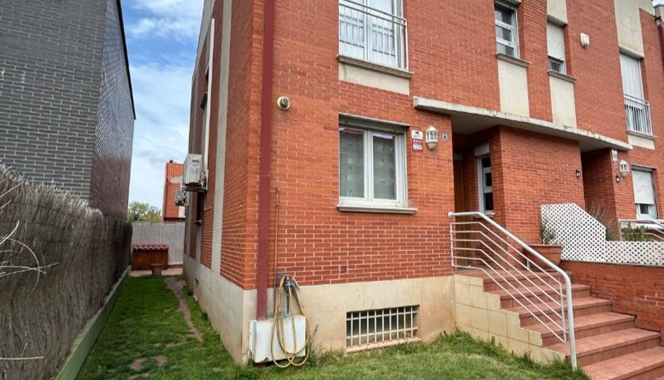 Casa adosada en venda a Avenida de Burgos, 132, El Arco, Logroño - imatge 1 Foto 1 de Casa adosada en venda a Avenida de Burgos, 132, El Arco, Logroño