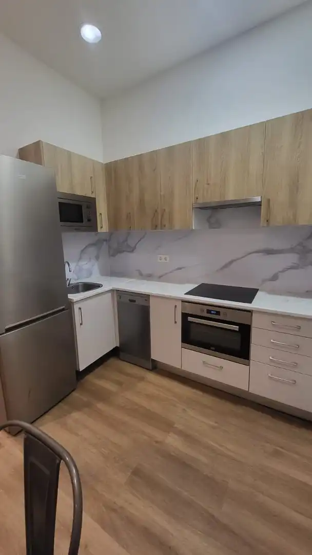 Piso en venta en Travesía Garbera, Intxaurrondo Cocina de Piso en venta en Donostia - San Sebastián con Amueblado