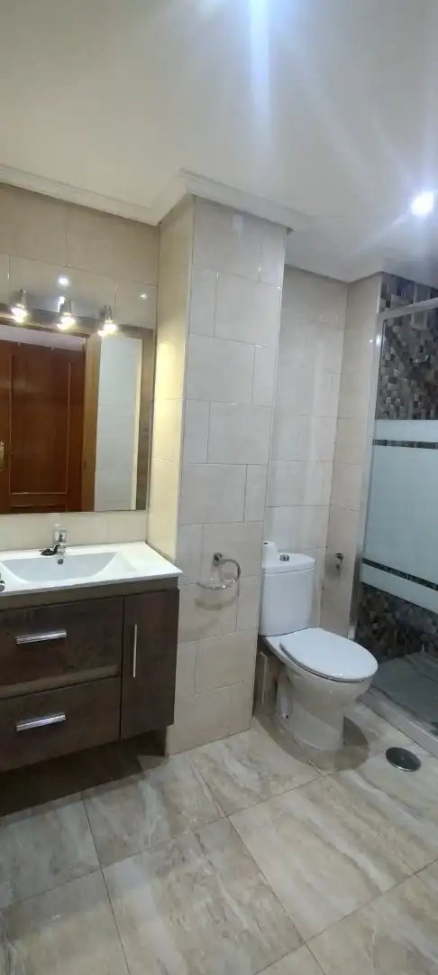 Bathroom of Flat for sale in Murcia  with Parquet flooring