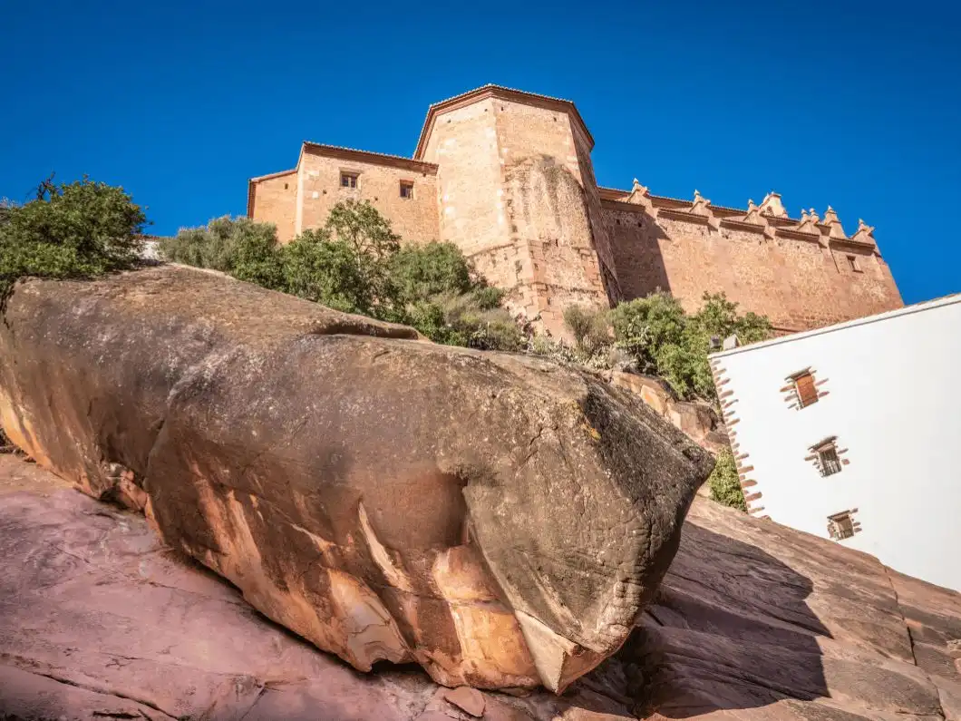 Vista exterior de Casa adosada en venda en Vilafamés amb Terrassa, Traster i Moblat