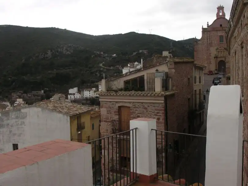 Vista exterior de Casa adosada en venda en Vilafamés amb Terrassa, Traster i Moblat
