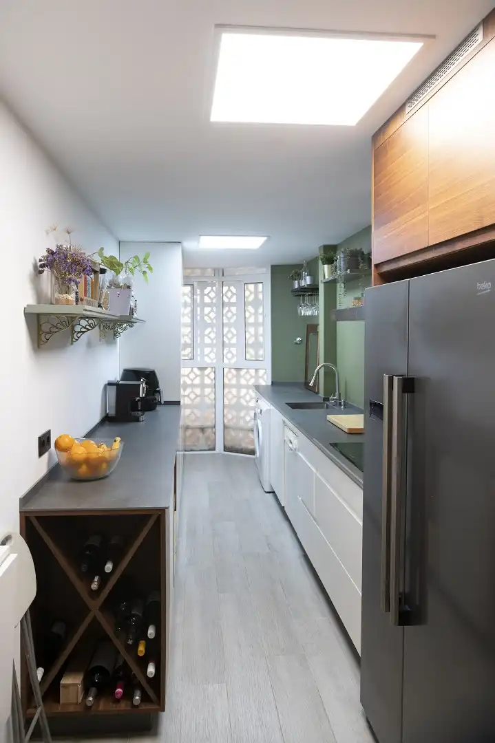Piso en venta en Calle Alcaparron, 26, Cerrado de Calderón - Hacienda Paredes Cocina de Piso en venta en Málaga con Aire acondicionado, Jardín privado y Parquet