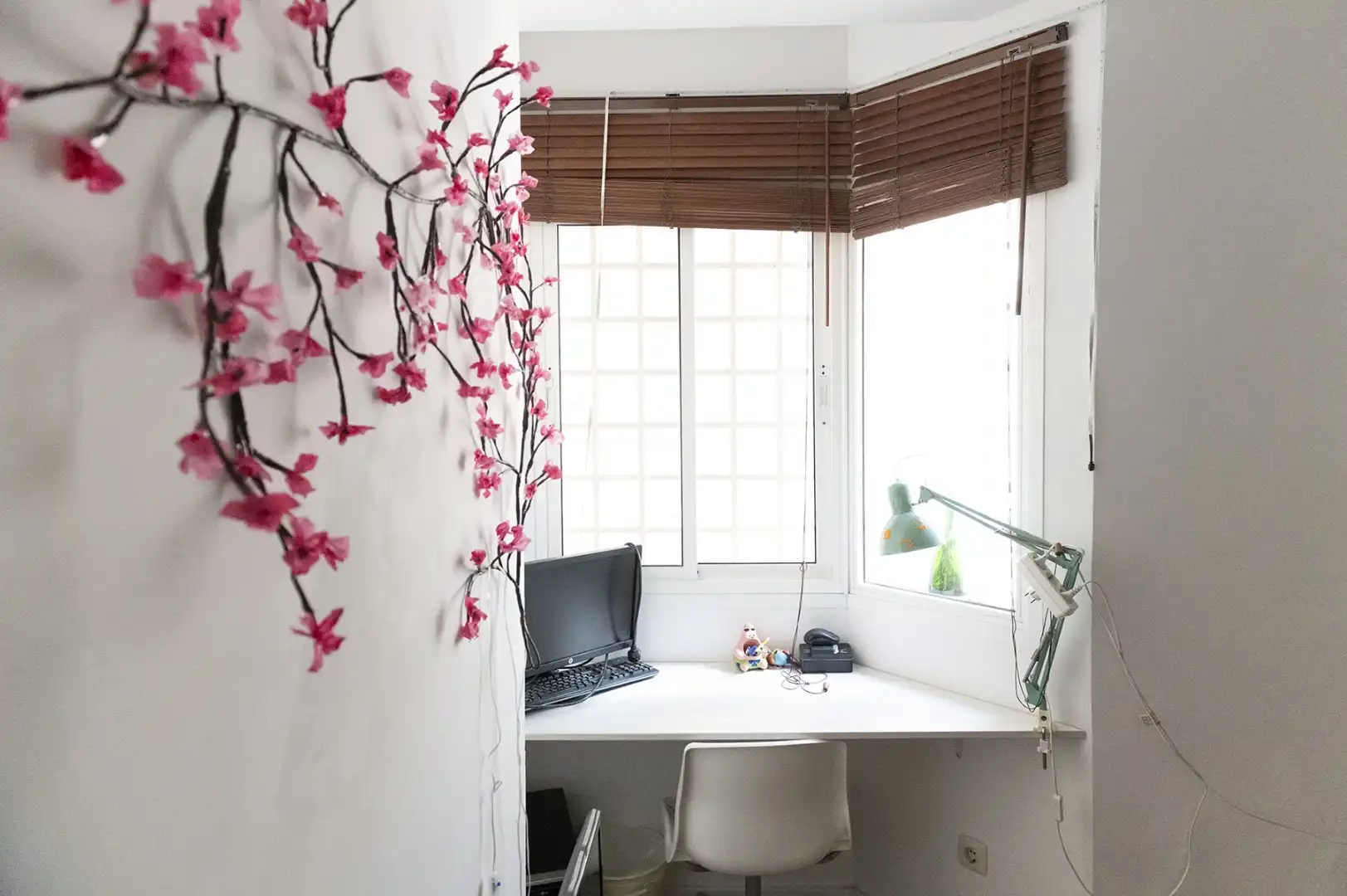 Piso en venta en Calle Alcaparron, 26, Cerrado de Calderón - Hacienda Paredes Piso en venta en Málaga con Aire acondicionado, Jardín privado y Parquet