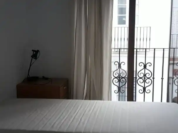 Casa adosada de lloguer a Calle Salvador Rueda, 32, Centro Histórico Dormitori de Casa adosada de lloguer en Vélez-Málaga amb Aire condicionat, Calefacció i Traster