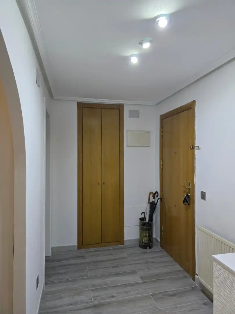 Piso en venta en Madrid con Calefacción y Amueblado