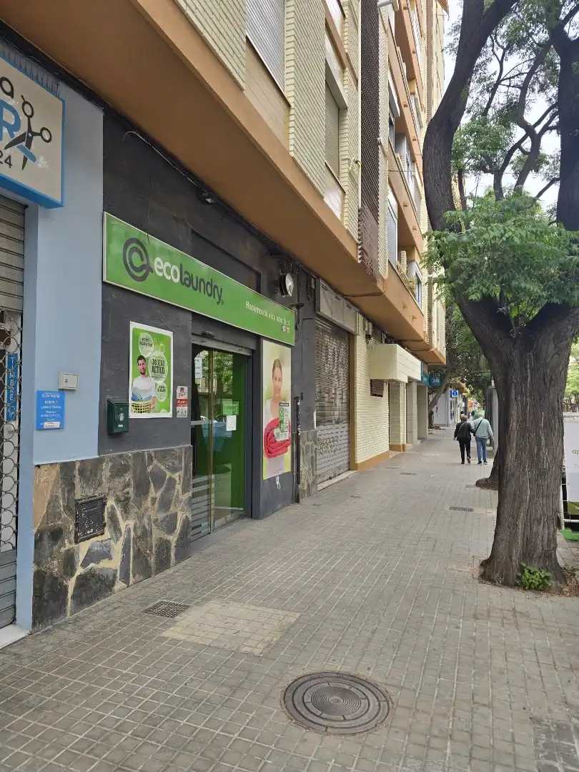 Local en traspaso en Carrer de la Vall de la Ballestera, 35, Barrio de Campanar Local en traspaso en Valencia