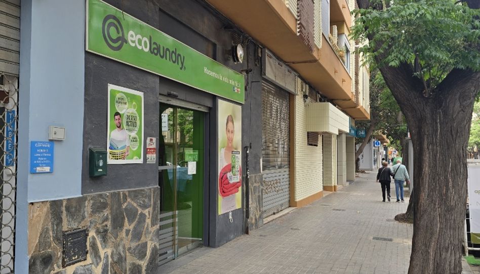 Commercial properties for transfer in Carrer de la Vall de la Ballestera, 35, Barrio de Campanar, Valencia Capital - image 1 Photo 1 of Commercial properties for transfer in Carrer de la Vall de la Ballestera, 35, Barrio de Campanar, Valencia Capital