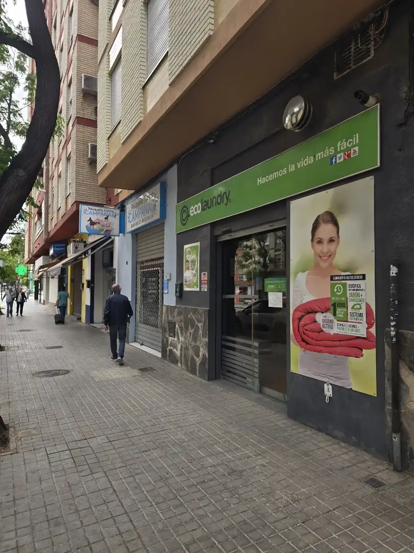 Local en traspaso en Carrer de la Vall de la Ballestera, 35, Barrio de Campanar Local en traspaso en Valencia
