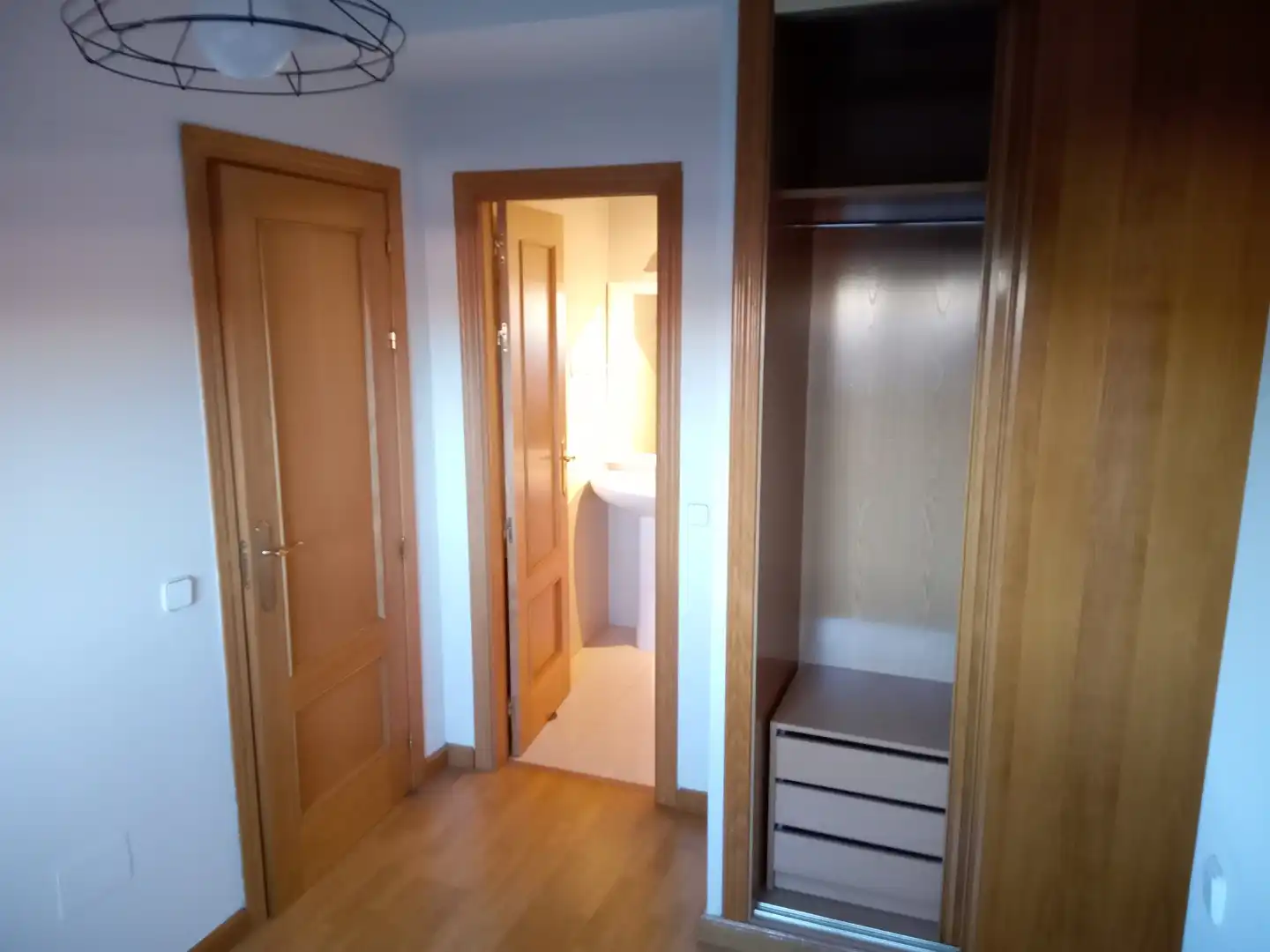 Habitación de Piso de alquiler en Madrid con Calefacción, Jardín privado y Parquet
