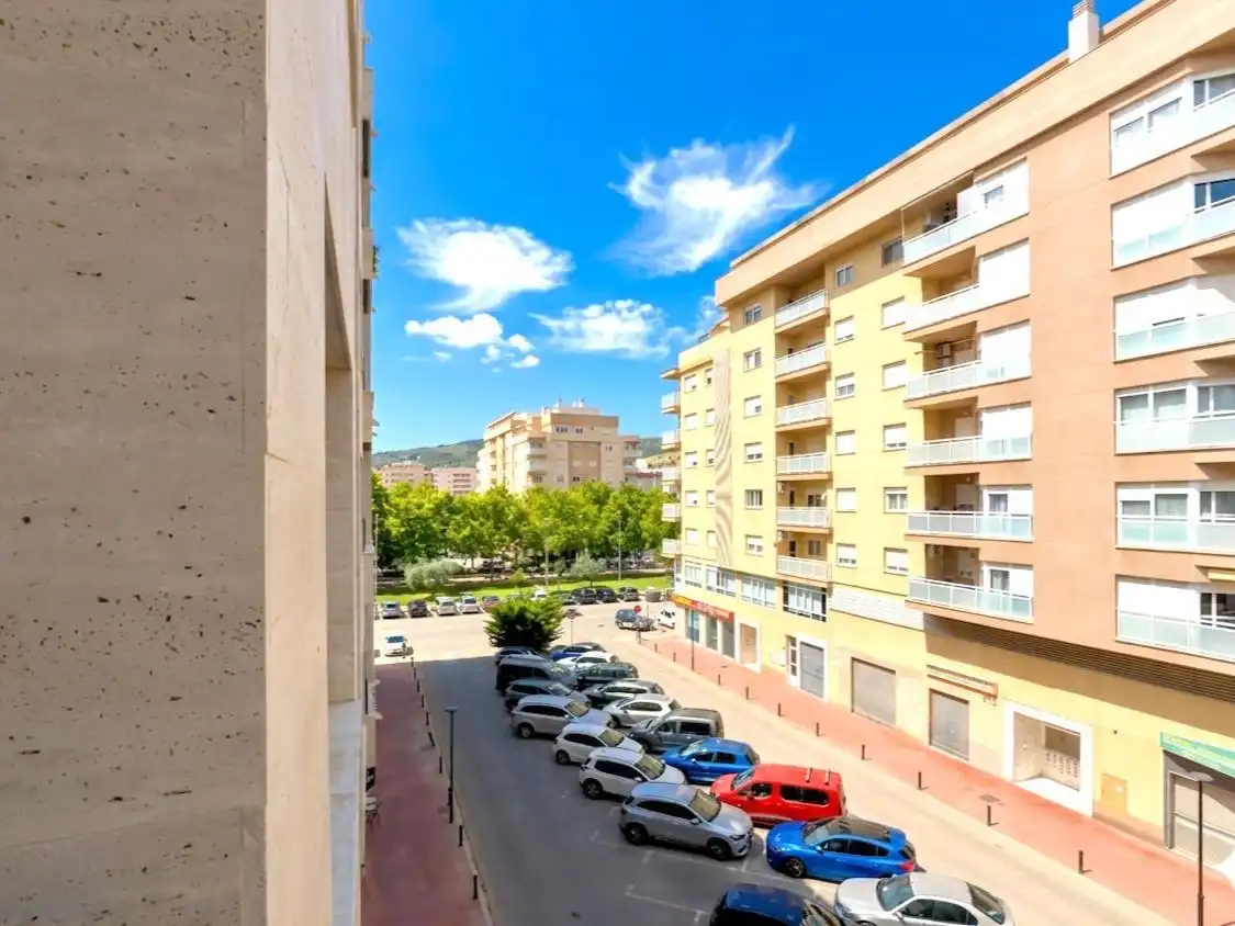 Piso en venta en Carrer de Manuel Broseta, 39, Oliva pueblo Vista exterior de Piso en venta en Oliva con Aire acondicionado y Balcón