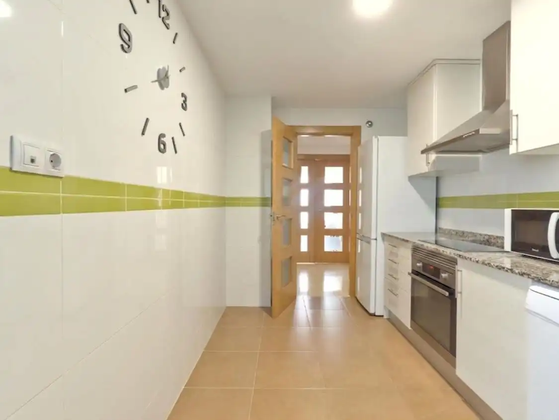 Piso en venta en Carrer de Manuel Broseta, 39, Oliva pueblo Cocina de Piso en venta en Oliva con Aire acondicionado y Balcón