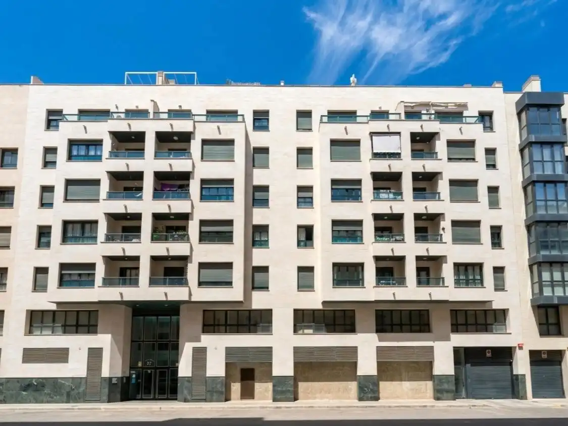 Piso en venta en Carrer de Manuel Broseta, 39, Oliva pueblo Vista exterior de Piso en venta en Oliva con Aire acondicionado y Balcón