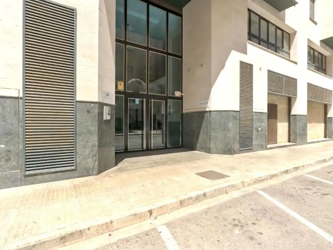 Piso en venta en Carrer de Manuel Broseta, 39, Oliva pueblo Piso en venta en Oliva con Aire acondicionado y Balcón