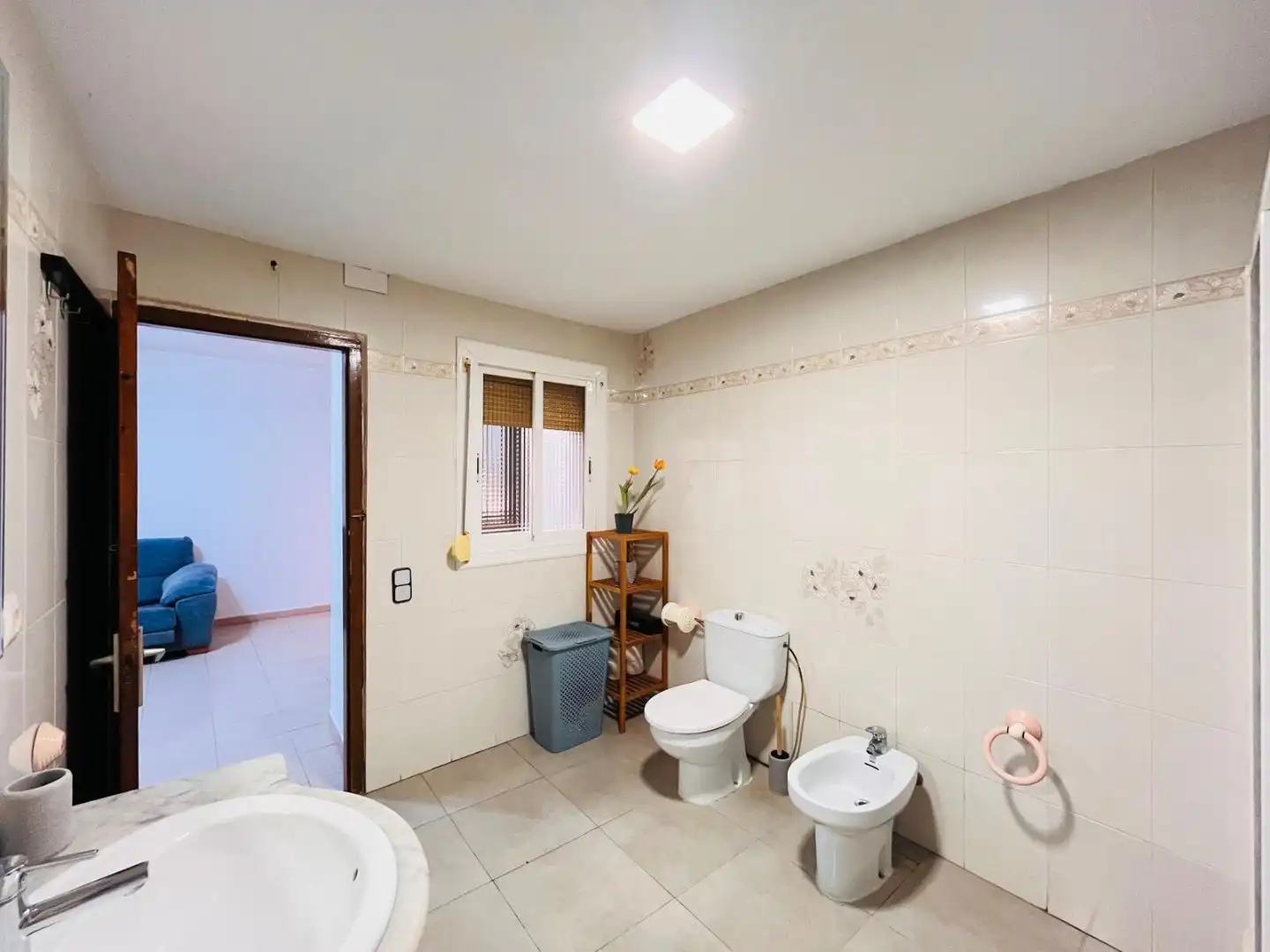Flat for sale in Carrer Ortega i Gasset, 7, Les Roquetes Bathroom of Flat for sale in Sant Pere de Ribes with Air Conditioner and Private garden