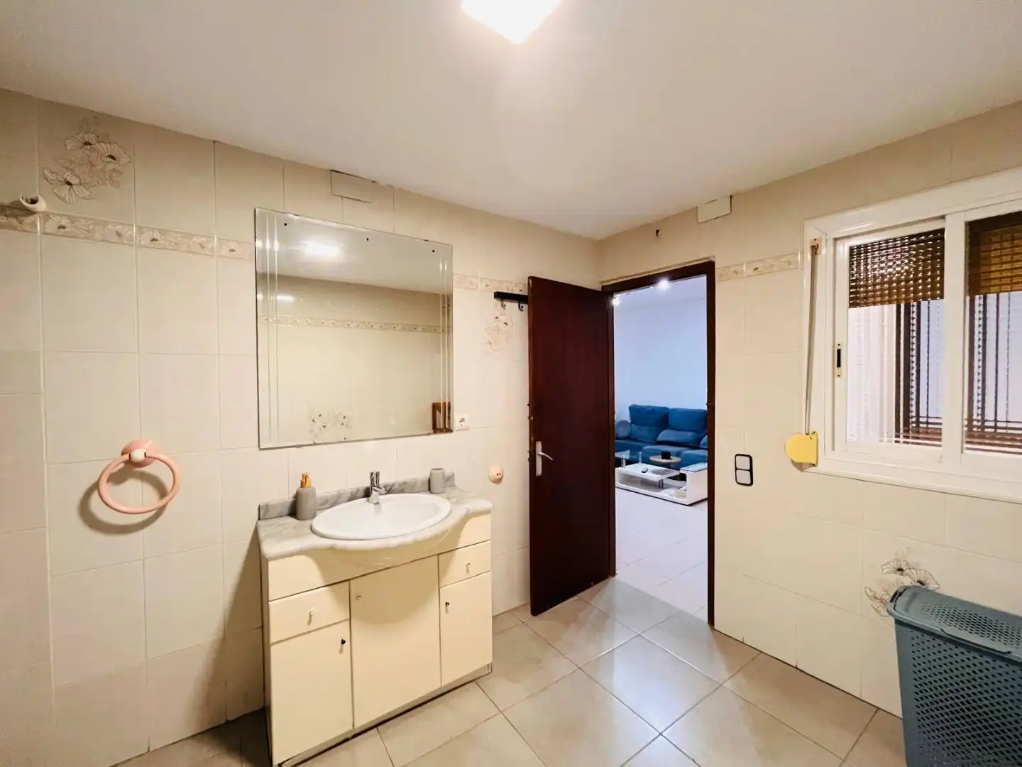 Flat for sale in Carrer Ortega i Gasset, 7, Les Roquetes Bathroom of Flat for sale in Sant Pere de Ribes with Air Conditioner and Private garden