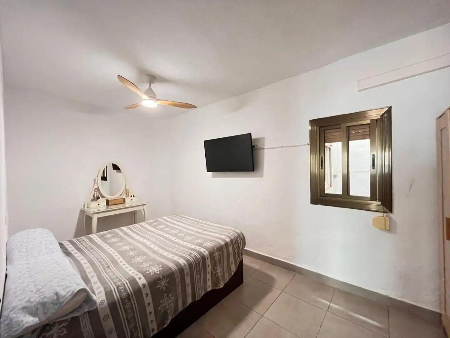 Flat for sale in Carrer Ortega i Gasset, 7, Les Roquetes Bedroom of Flat for sale in Sant Pere de Ribes with Air Conditioner and Private garden