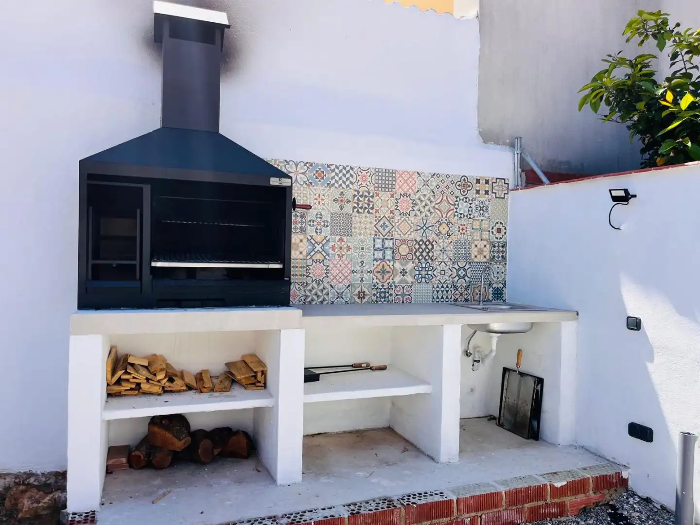 Flat for sale in Carrer Ortega i Gasset, 7, Les Roquetes Kitchen of Flat for sale in Sant Pere de Ribes with Air Conditioner and Private garden