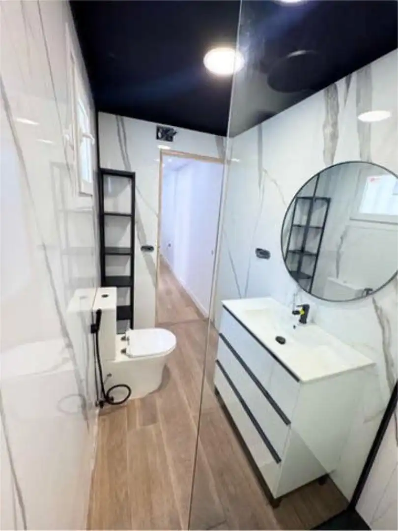Houses for rent in Santiago - Coronación Bathroom of Houses for rent in Jerez de la Frontera with Terrace and Storage room