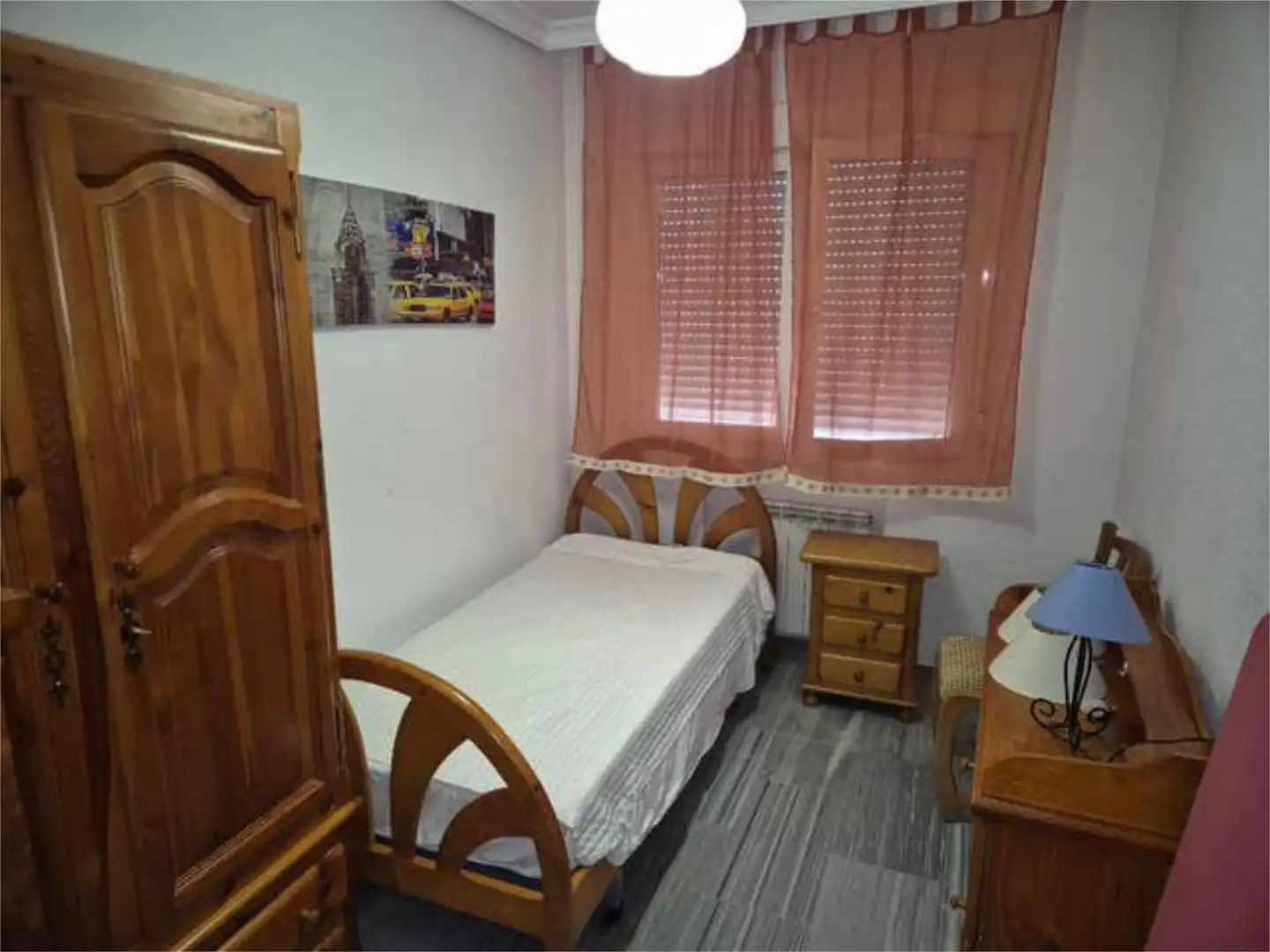Flat for rent in La Morería Flat for rent in La Morería